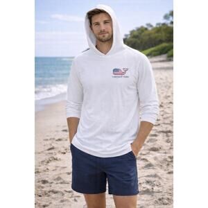 NWT Vineyard Vines Men Americana Whale Logo Men's Long Sleeve w/ Hoodie Medium